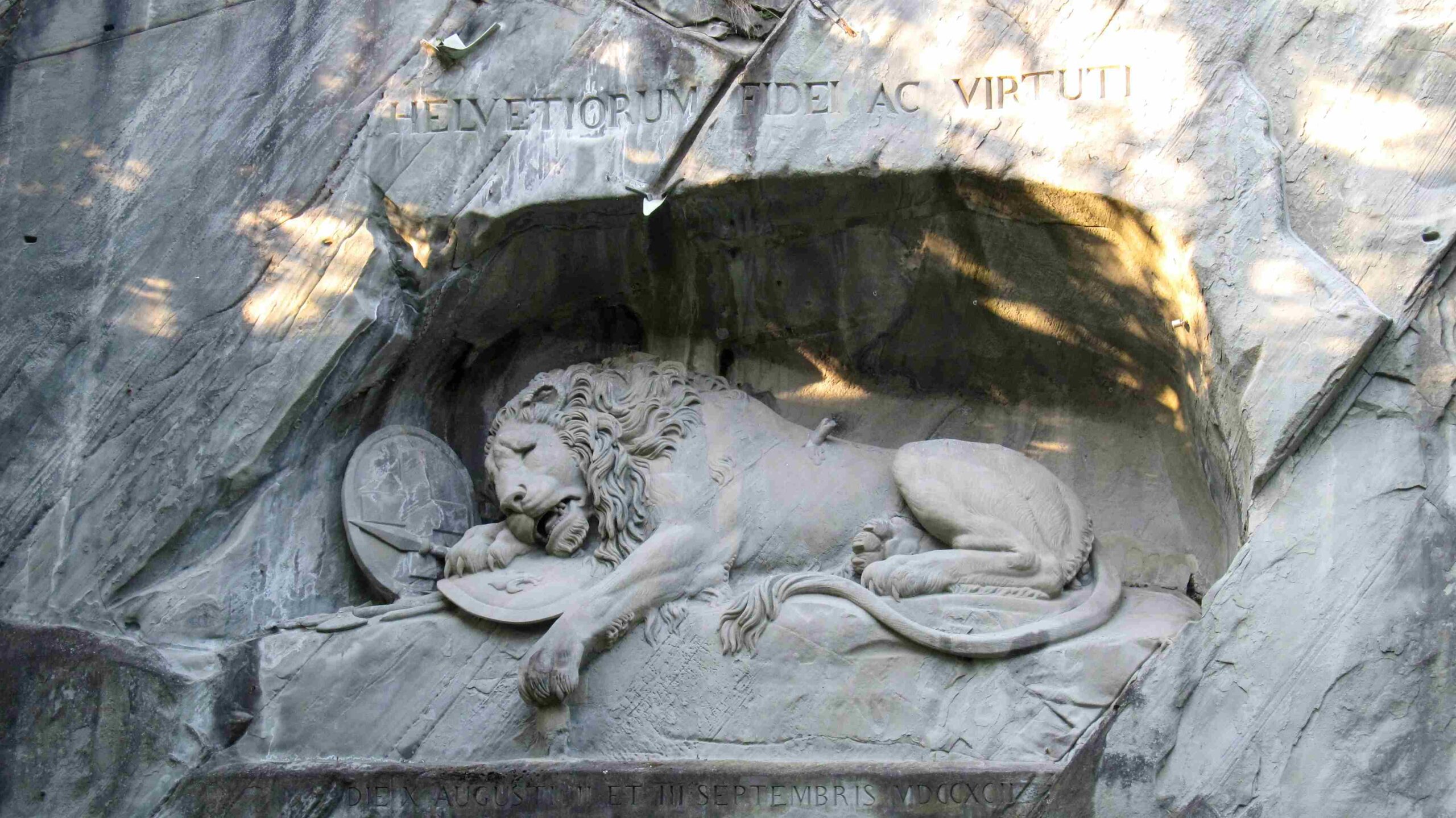 lion of lucerne switzerland